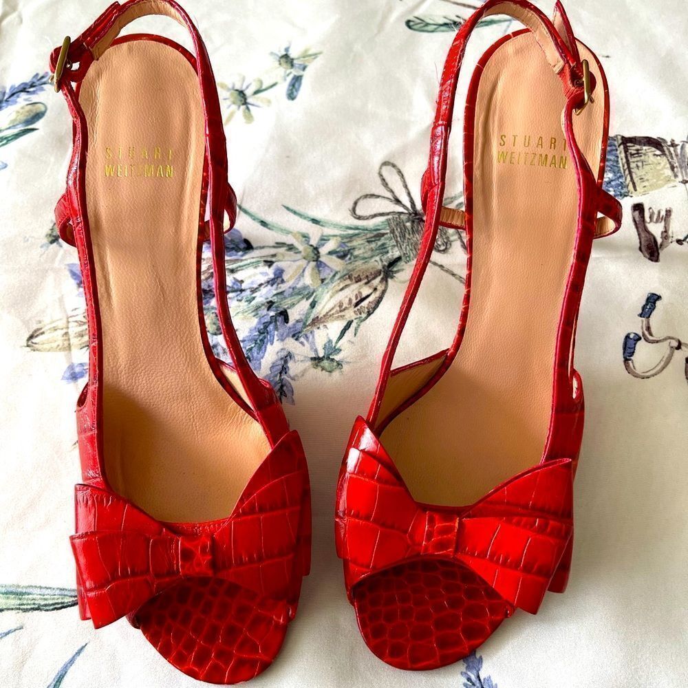 Stuart Weitzman Red Croc Embossed Sandal heels‎